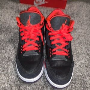 Air Jordan retro 3 crimson